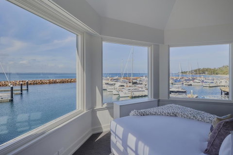 Anchorage Port Stephens - Port Augusta Accommodation 22