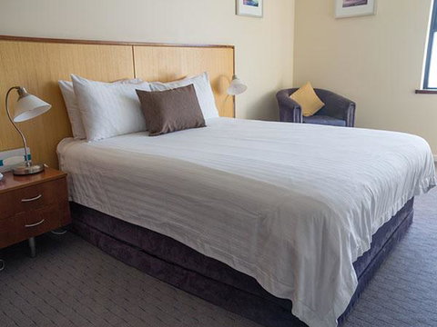 Ocean Beach Hotel - Port Augusta Accommodation 0