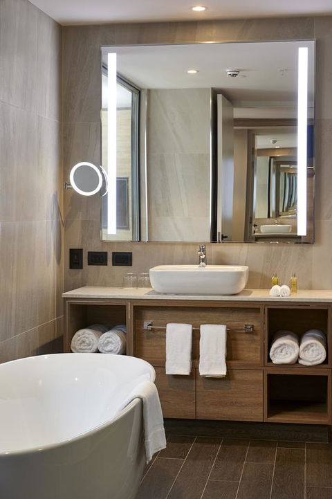Doubletree By Hilton Perth Northbridge - Port Augusta Accommodation 17