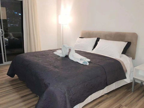 Centre Of Perth Whole Apartment W/view&spa&pool&wifi - Port Augusta Accommodation 5