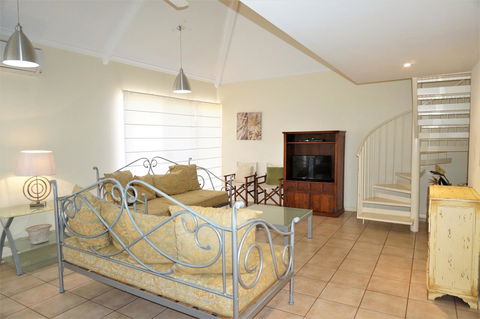 Osprey Holiday Village Unit 110 - Port Augusta Accommodation 4