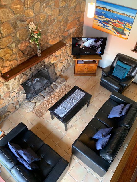 Beachside Prevelly Villas - Port Augusta Accommodation 12