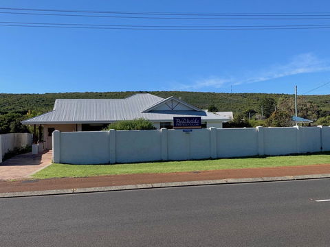 Beachside Prevelly Villas - Port Augusta Accommodation 7