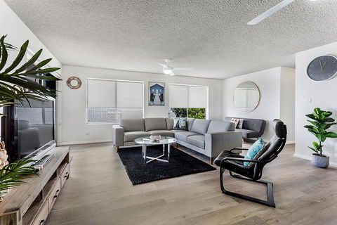 Laman Lodge, Unit 2, 15 Laman Street - Port Augusta Accommodation 1