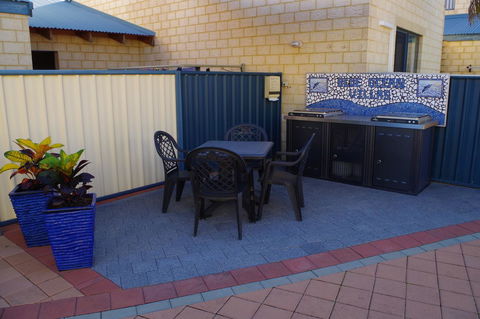 Kalbarri Blue Ocean Villas - Port Augusta Accommodation 30