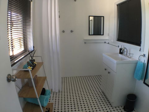 High Tide At Emerald - Port Augusta Accommodation 7