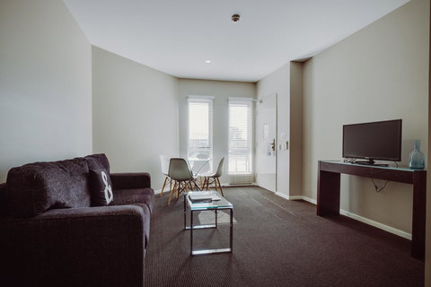 Crossroads Hotel - Port Augusta Accommodation 9