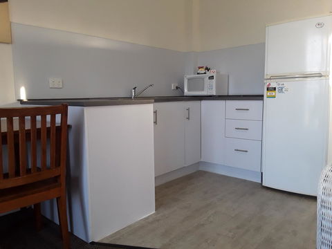 Narooma Golfers Lodge - Port Augusta Accommodation 1