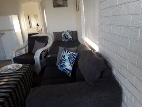 Narooma Golfers Lodge - Port Augusta Accommodation 2
