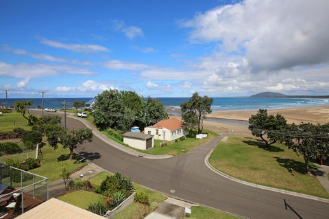 The Rotunda, Gerroa - Port Augusta Accommodation 37