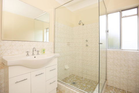 The Rotunda, Gerroa - Port Augusta Accommodation 23