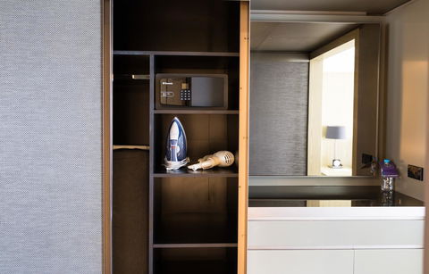 Hyatt Regency Sydney - Port Augusta Accommodation 8