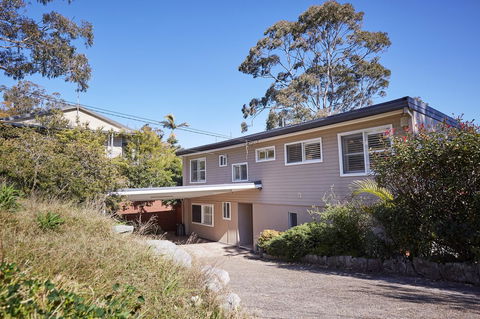 Bright And Spacious Family Home With Leafy Deck - Port Augusta Accommodation 32