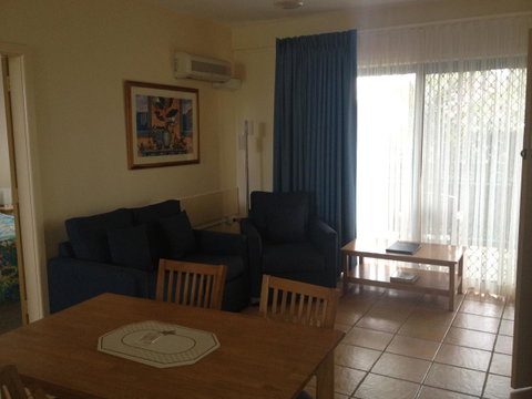 Oxley Cove Holiday Apartment - Port Augusta Accommodation 15