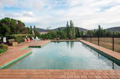 Stay In Mudgee The Grove, The Church, And Premium Private Homestead - Port Augusta Accommodation 18