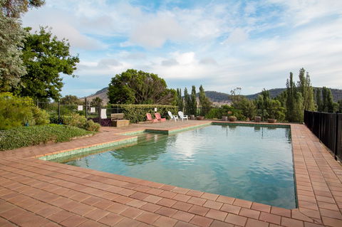 Stay In Mudgee The Grove, The Church, And Premium Private Homestead - Port Augusta Accommodation 25