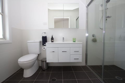 Stay In Mudgee The Grove, The Church, And Premium Private Homestead - Port Augusta Accommodation 7