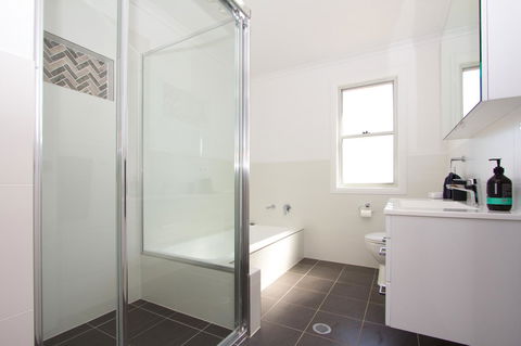 Stay In Mudgee The Grove, The Church, And Premium Private Homestead - Port Augusta Accommodation 4