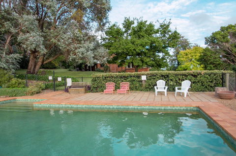 Stay In Mudgee The Grove, The Church, And Premium Private Homestead - Port Augusta Accommodation 24