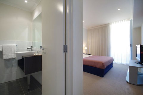 Macquarie Waters Boutique Apartment Hotel - Port Augusta Accommodation 22