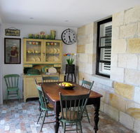 Apple Tree Cottage - Port Augusta Accommodation