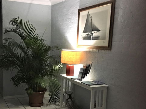 Yigala House - Port Augusta Accommodation 5