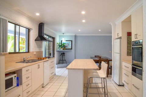 Yigala House - Port Augusta Accommodation 12