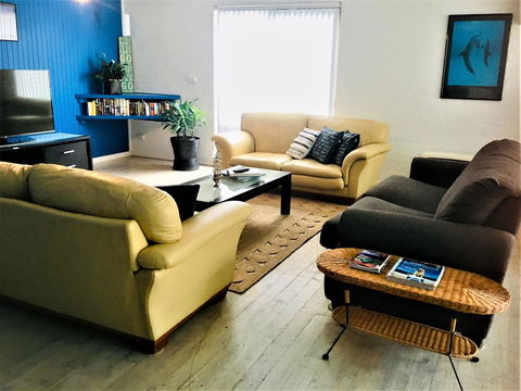 Yigala House - Port Augusta Accommodation 7