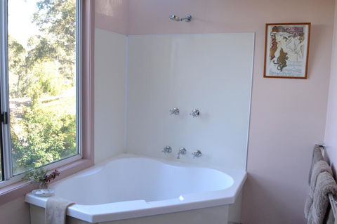 Bundle Hill Cottages - Port Augusta Accommodation 26