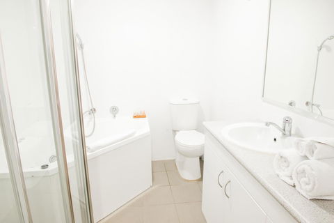 Copacabana Shores - Port Augusta Accommodation 6