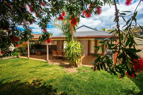Sunbaker Pet Friendly Awards Finalist 4 Mins Walk To Culburra Beach - Port Augusta Accommodation 30