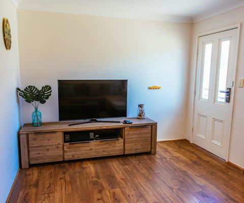 Sunbaker Pet Friendly Awards Finalist 4 Mins Walk To Culburra Beach - Port Augusta Accommodation 8