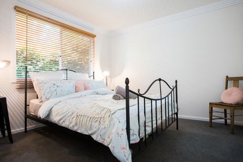 Armidale Cottage - House 2 - Port Augusta Accommodation 23