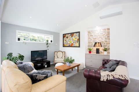 Armidale Cottage - House 2 - Port Augusta Accommodation 21