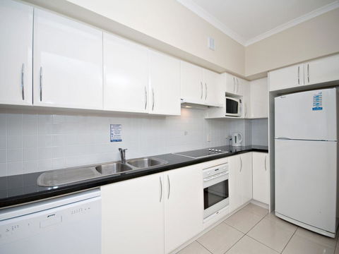 Messines Street, Breakwater Apartment, 104 - Port Augusta Accommodation 4