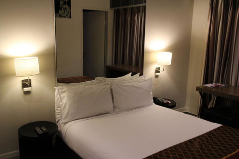 Kirketon Hotel Sydney - Port Augusta Accommodation 9