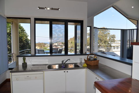 The Boat House - Port Augusta Accommodation 0