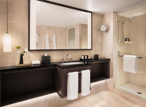 Four Seasons Hotel Sydney - Port Augusta Accommodation 17