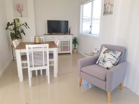 BookerBay Retreat! - Port Augusta Accommodation 6