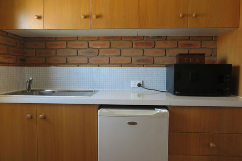 Summerhill Motor Inn - Port Augusta Accommodation 3