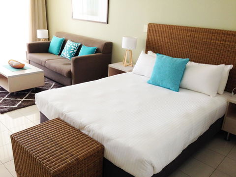 BASE Holidays - Ettalong Beach Premium Apartments - Port Augusta Accommodation 38