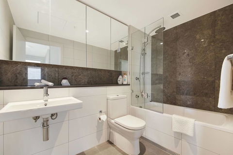 Stunning Sunset Water View 2BEDs On High Rises - Port Augusta Accommodation 10