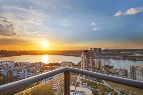 Stunning Sunset Water View 2BEDs On High Rises - Port Augusta Accommodation 4