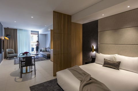 SKYE Suites Sydney - Port Augusta Accommodation 27