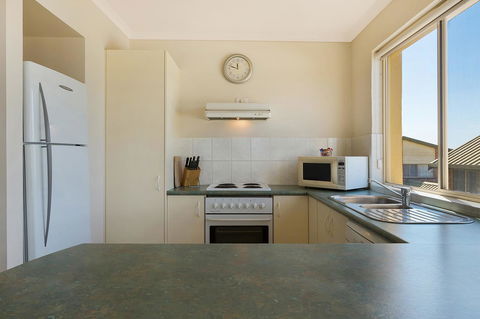 Baywatch Apartments Merimbula - Port Augusta Accommodation 18