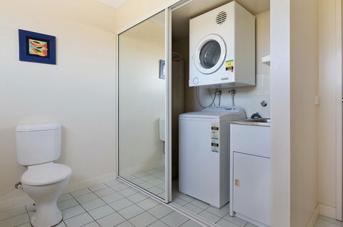 Baywatch Apartments Merimbula - Port Augusta Accommodation 17