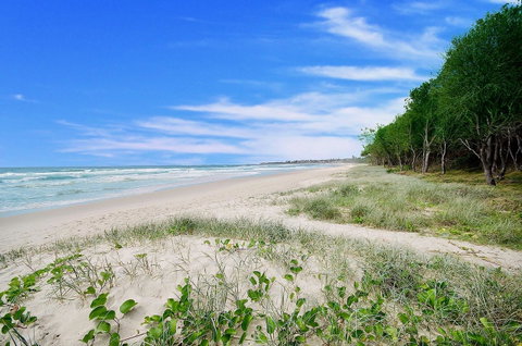 Casuarina Beachfront House - Hostie Properties - Port Augusta Accommodation 2