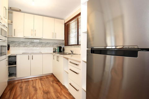 Sandy Toes Beach House Jervis Bay - 2min To Beach - Port Augusta Accommodation 9
