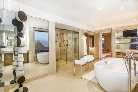 Hilton Sydney - Port Augusta Accommodation 13