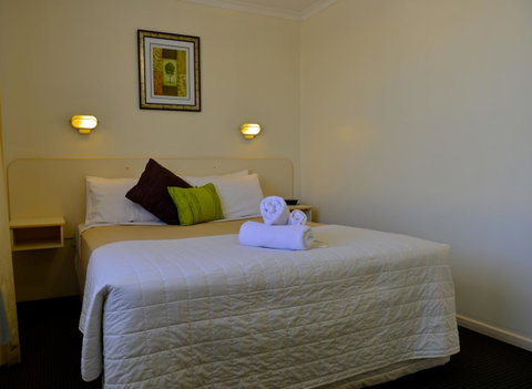 Beach House Holiday Apartments - Port Augusta Accommodation 5